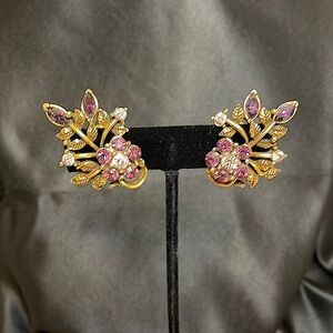 ❣️HP❣️CORO 1940s Vintage Signed Gold and Amethyst Rhinestone Earrings